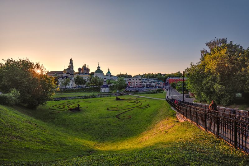 вечерний город фото превью