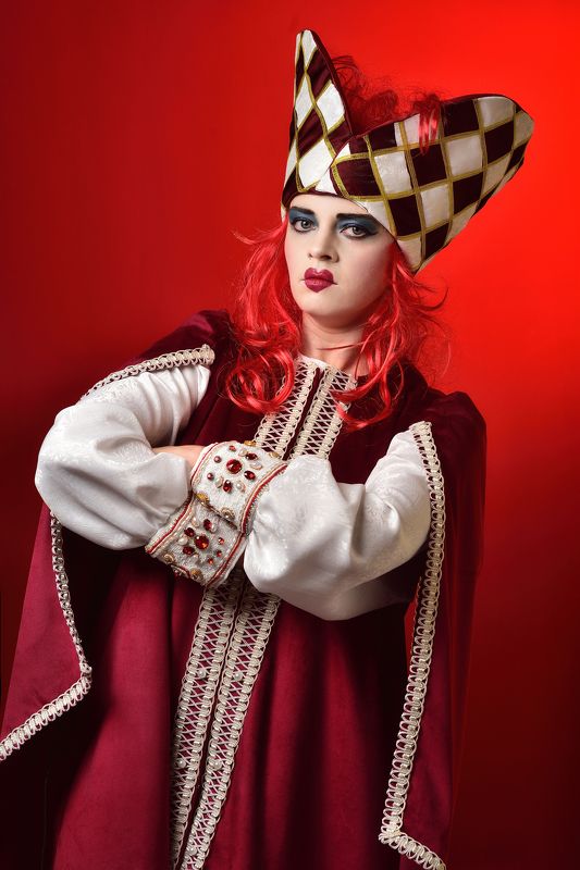 Королева Королева фото превью