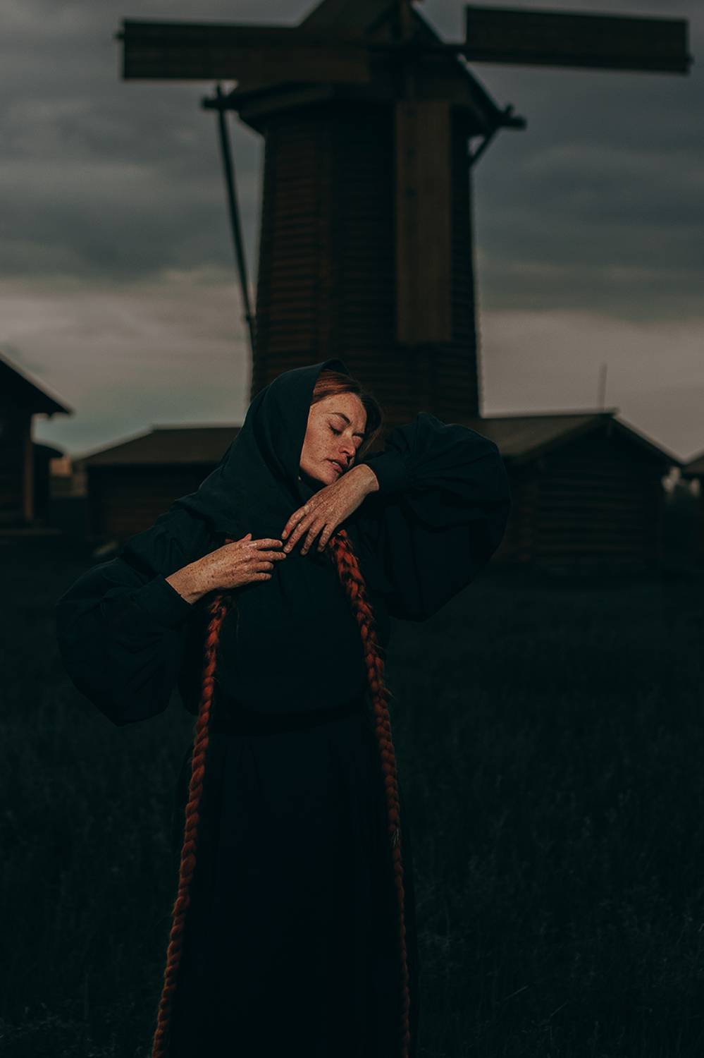 женский портрет, постановочное фото, на улице, рыжие волосы, девушка, деревня, canon, Екатерина Сигат