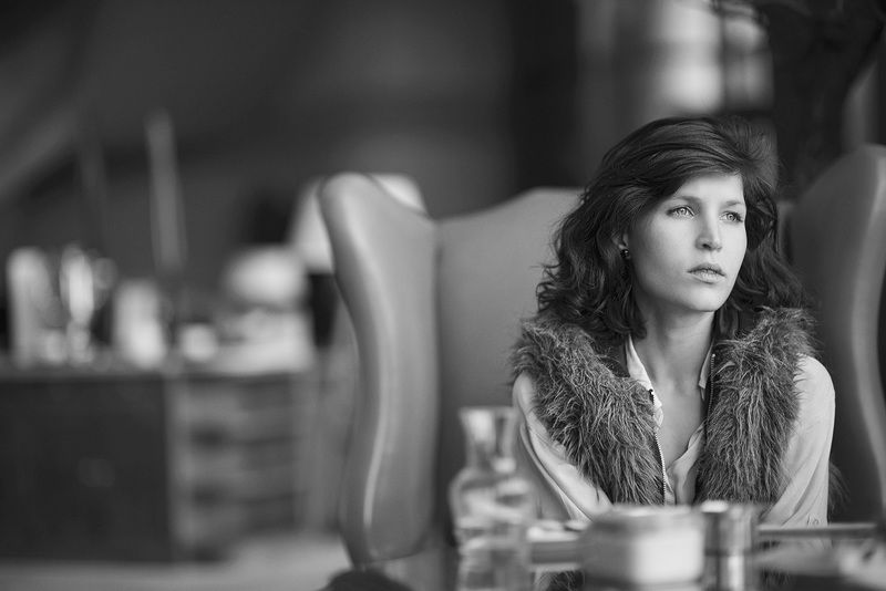 woman bw luxury portrait Javiera фото превью