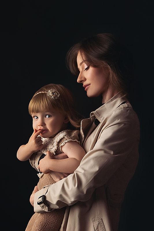 mom and baby, mom, mother, love, maternity, baby, family, babyphoto, familyphoto, children, childrenphoto, childrenphotography, мама, мама и малыш, мать и дитя, малышка, дочка, любовь, портрет, студийный портрет, семейный портрет, детский портрет  фото превью
