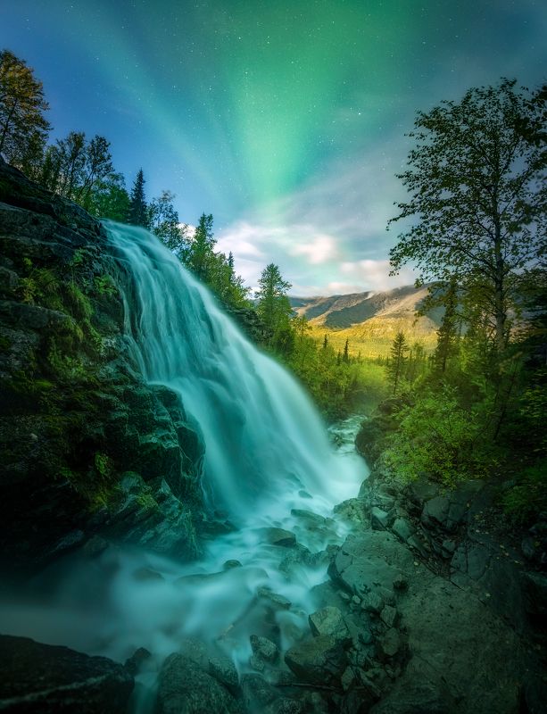 Водопад Красивый фото превью