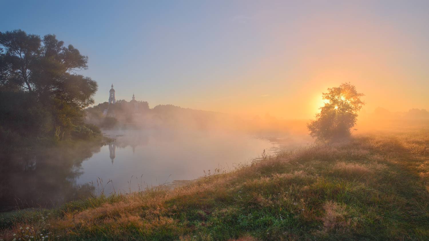 утро,рассвет,туман,солнце,река,свет,отражение,церковь, Виталий Полуэктов
