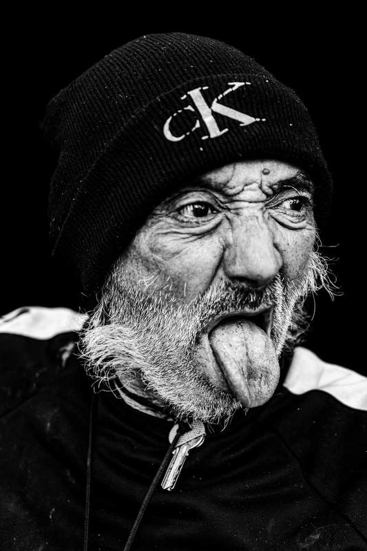 portrait, portraits, male portrait, retrato, retratos, bastian cifuentes araya, periodistafurioso, black and white, black & white, blanco y negro, human, homeless, situacion de calle, in-visibles, invisibles, IN-VISIBLE фото превью