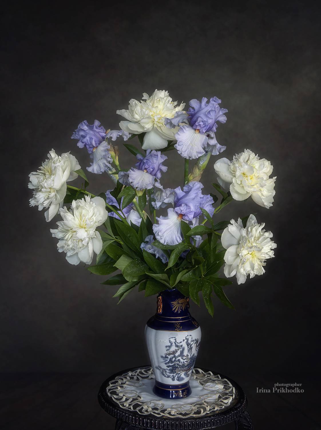 натюрморт, цветы, пионы, ирисы, букеты, Приходько Ирина