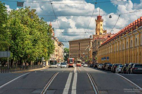 Улица Садовая. Летний Петербург