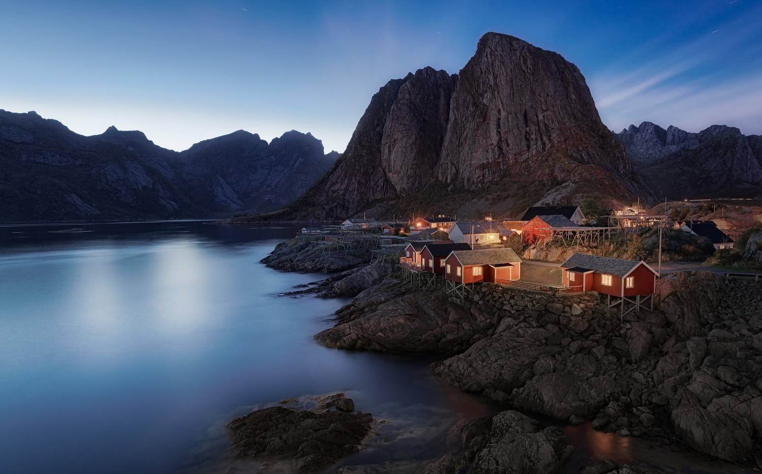 норвегия, лофотен, лофотенские острова, ночь, сумерки, синий час, хамнёй, скалы, север, фьорд, norway, lofoten, lofoten islands, night, twilight, blue hour, hamnoy, Эрнест Вахеди