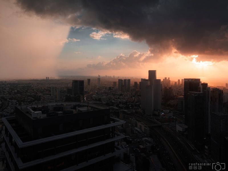Tel Aviv, Israel, roof, rain, city, cityscape, urban, sunset, above, sky, postcard, skyscraper Rainy Tel Aviv фото превью