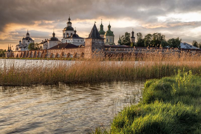 Кирилло-Белозерский монастырь фото превью