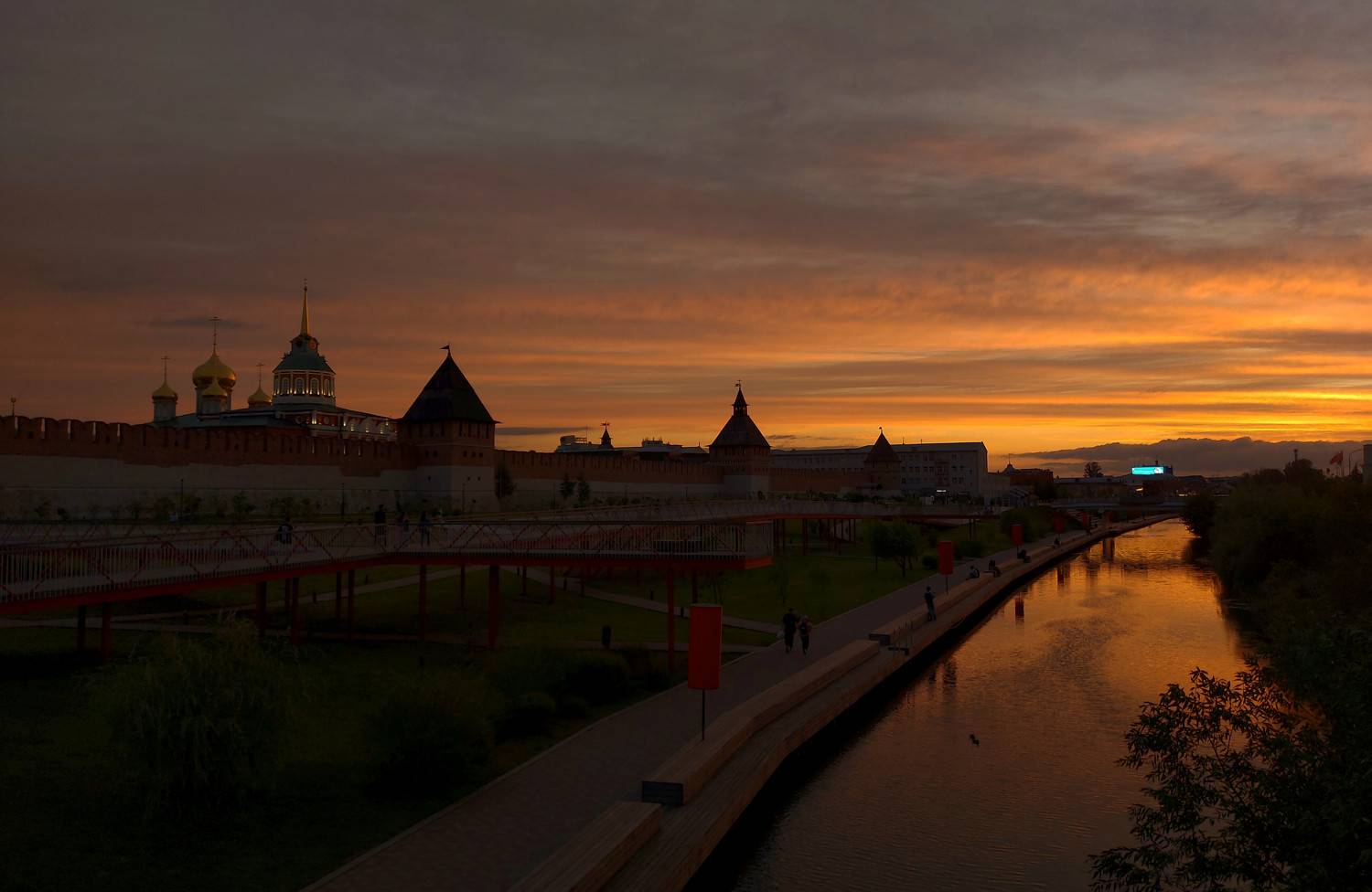 закат, город, вечер, лето, Валерий Савостьянов