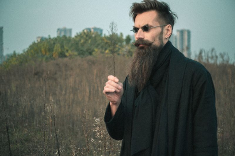 male portrait, black, beard, moustache, mood portrait, selfie Yin фото превью