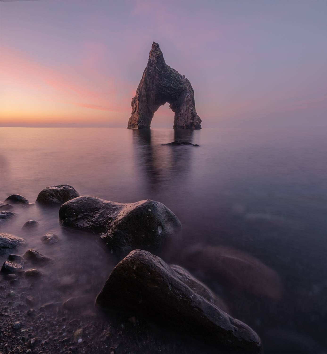 крым, карадагский природный заповедник, золотые ворота, рассвет, май,, Мысливцев Николай