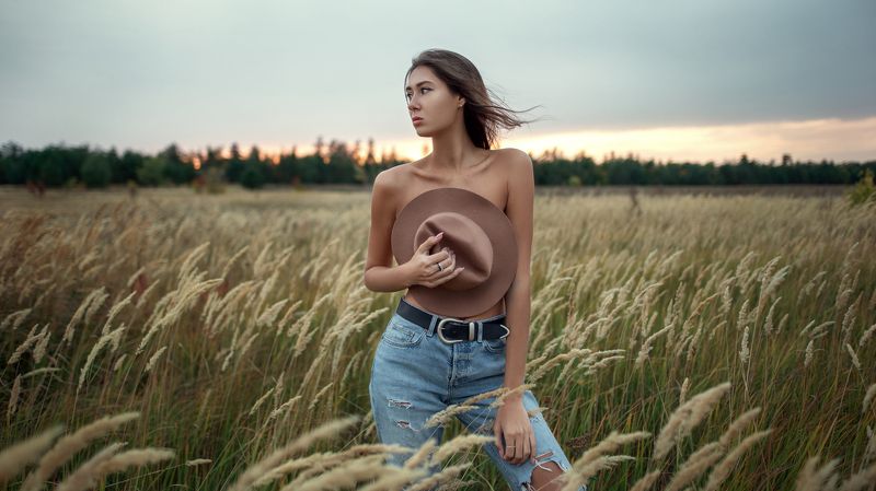 portrait, nude, nature, field, girl, sony, sigma, 35mm, портрет, ню, девушка, поле, женский портрет, природа, tomarov, v_tomarov, томаров, владимир томаров Vika фото превью