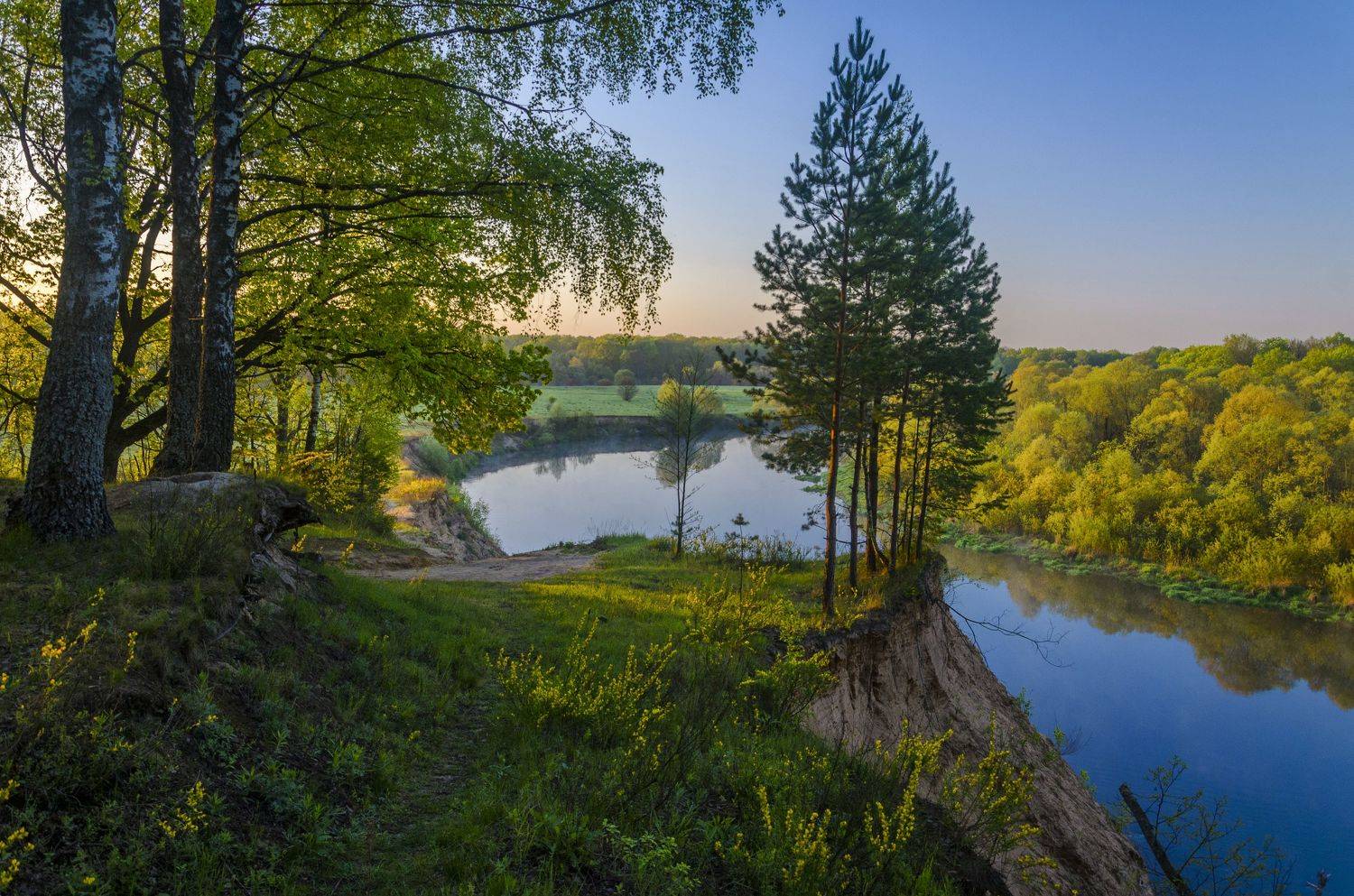 река утро пейзаж облака, Александр Березуцкий