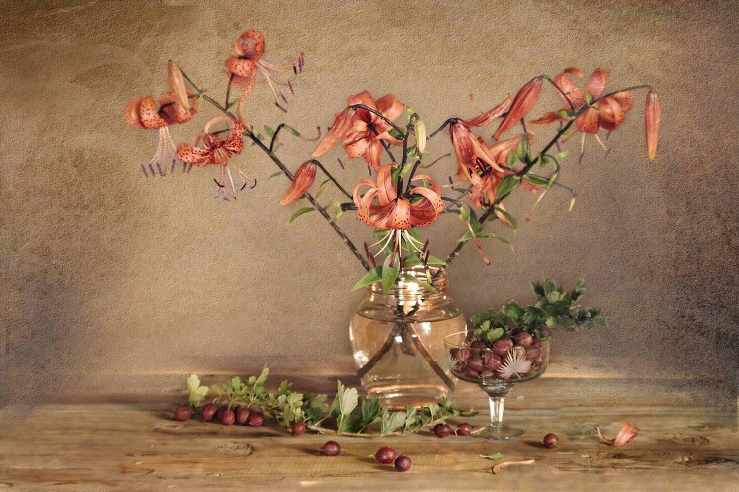 Крыжовник, Лилии, Лилии тигровые, Натюрмотр, Вера Павлухина