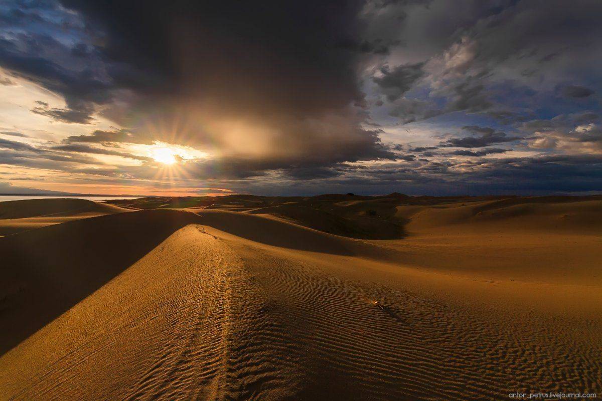 Гоби, Закат, Монголия, Облака, Песок, Пустыня, Солнце, Антон Петрусь