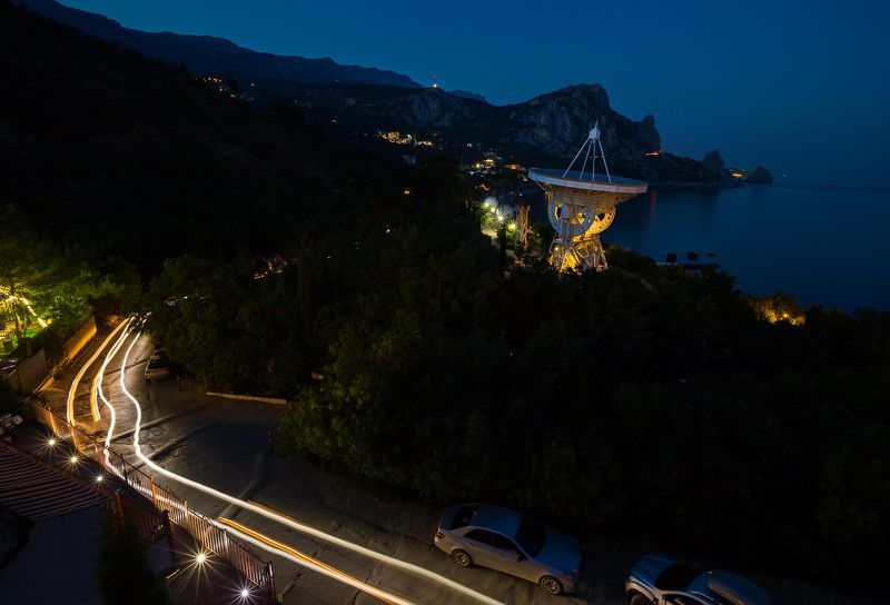 кацивели, крым, ялта, алупка, симеиз, черное море, голубой залив, радиотелескоп рт-22, гора кошка Кацивели Радиотелескоп РТ-22 фото превью
