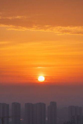 Dawn's Urban Palette