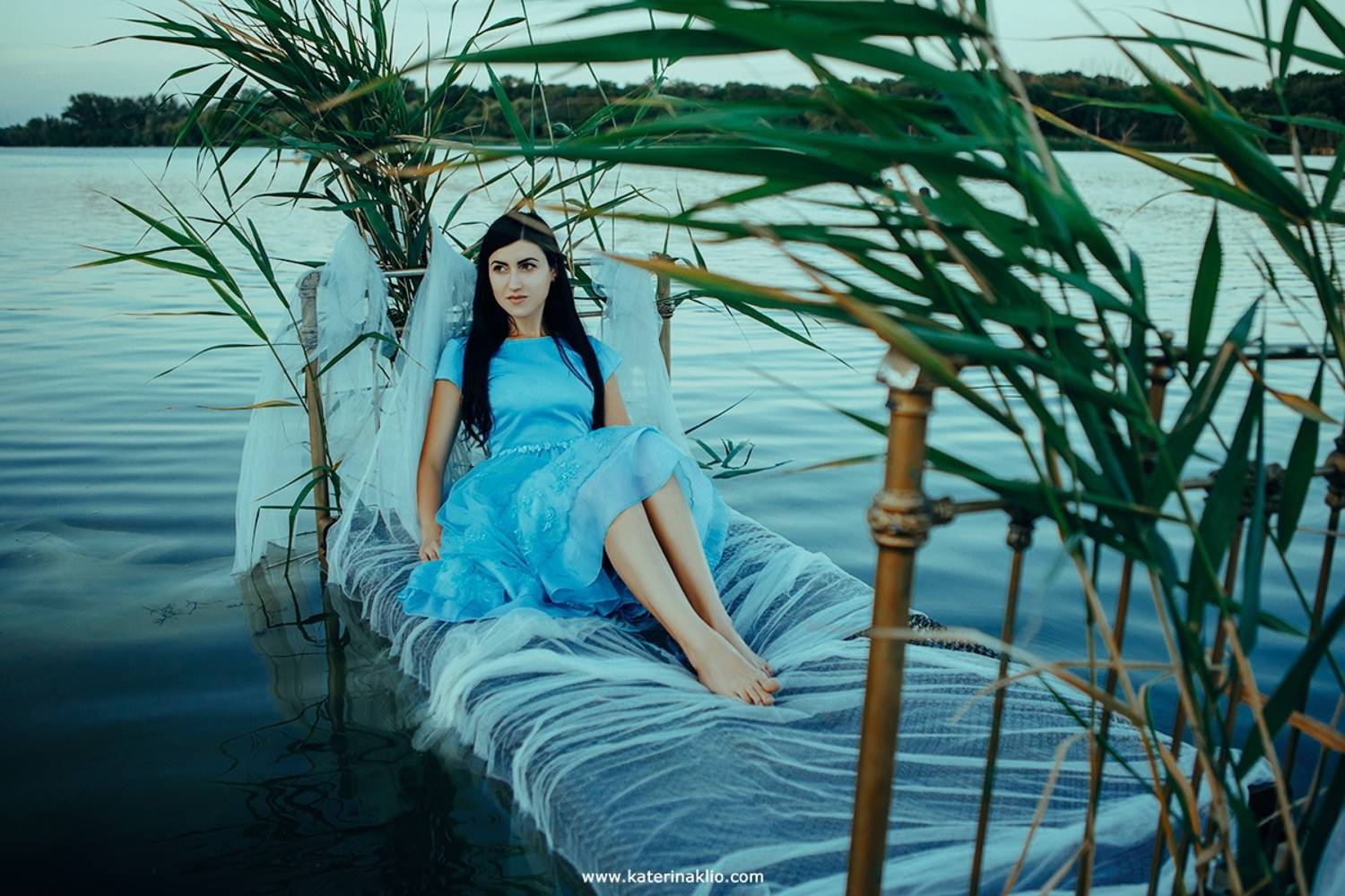 water, fine art, creative, dream, fairy, fairytale, bed, bedroom, art, creative shooting, woman, pond , Катерина Клио