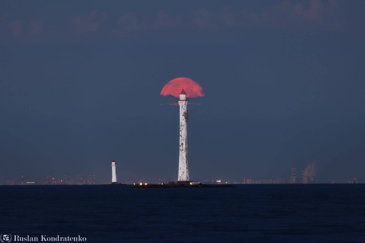 санкт-петербург, луна, полнолуние, восход луны, прострел, заход луны, кронштадт, маяк, задний створный маяк, задний створный маяк морского канала, Кондратенко Руслан