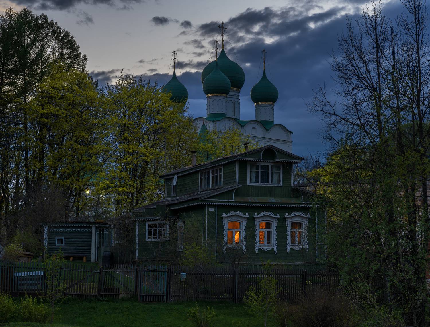 борисоглебский, Зверев Олег