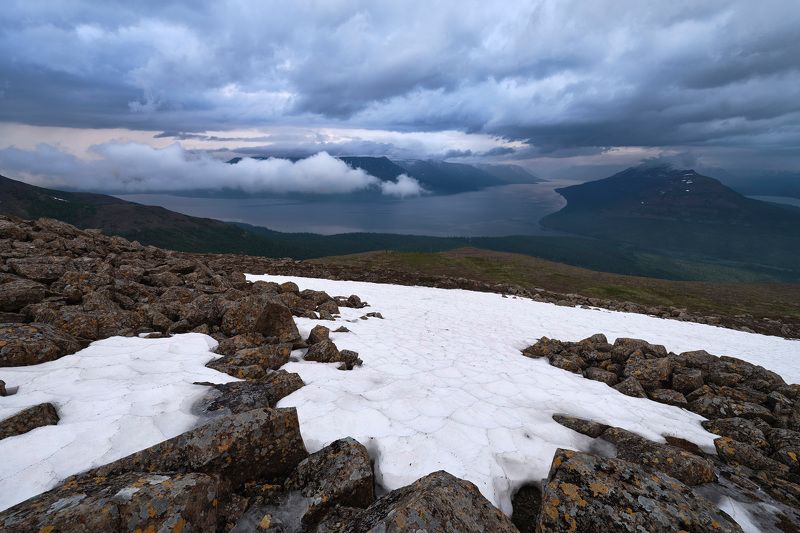 плато путорана пейзаж озеро собачье таймыр fujifilm gfx100s Перед бурей фото превью