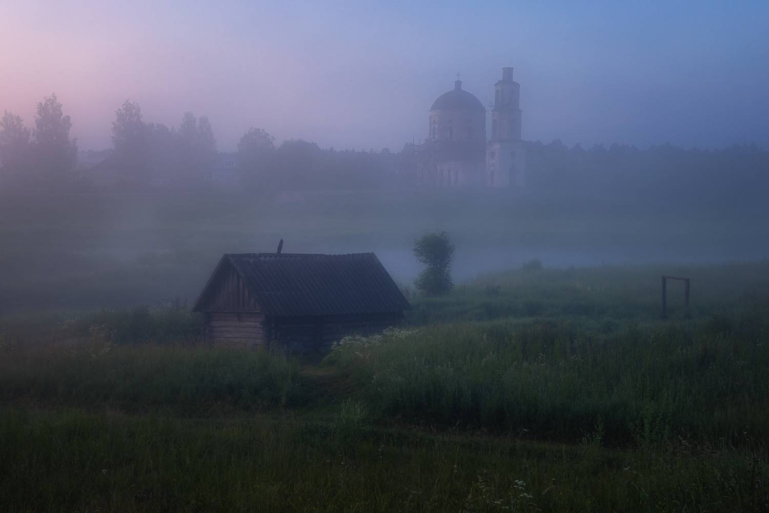 церковь храм туман утро fog morning church, Anya Yukhova