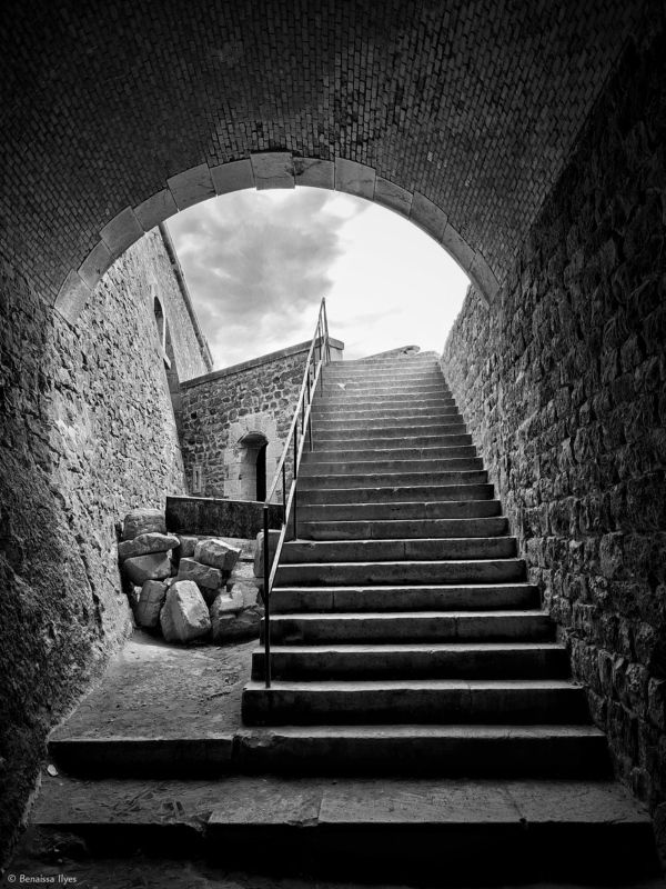 black and white, bnw, monochrome, art, architecture, building, indoor, brick, steps, old, algeria, photography, oran, santa crus, light, shadow, arc, Inside Santa Cruz Castle Oran - Algeria. фото превью