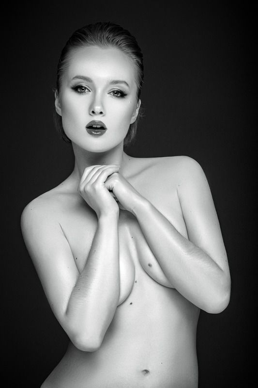 Black White фото превью