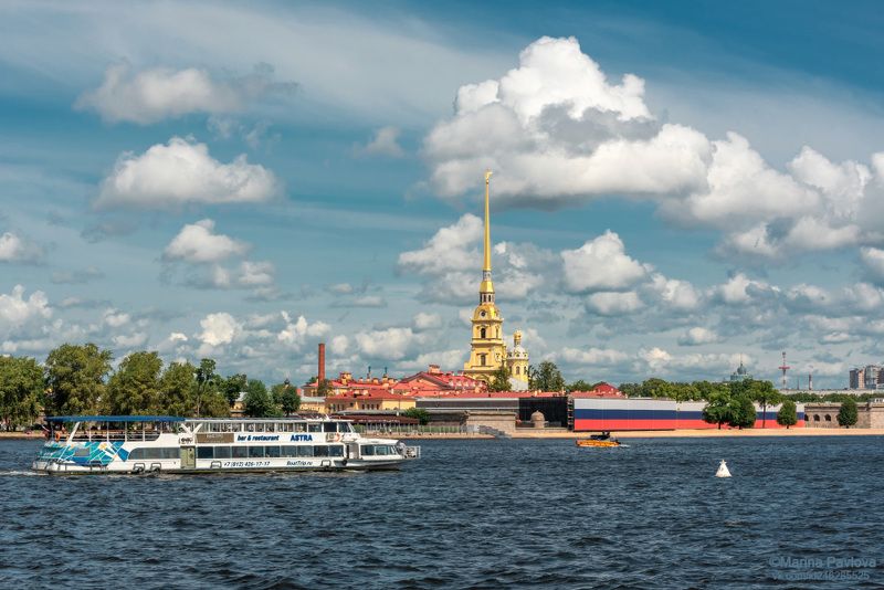 Петропавловская крепость. Летний Петербург фото превью