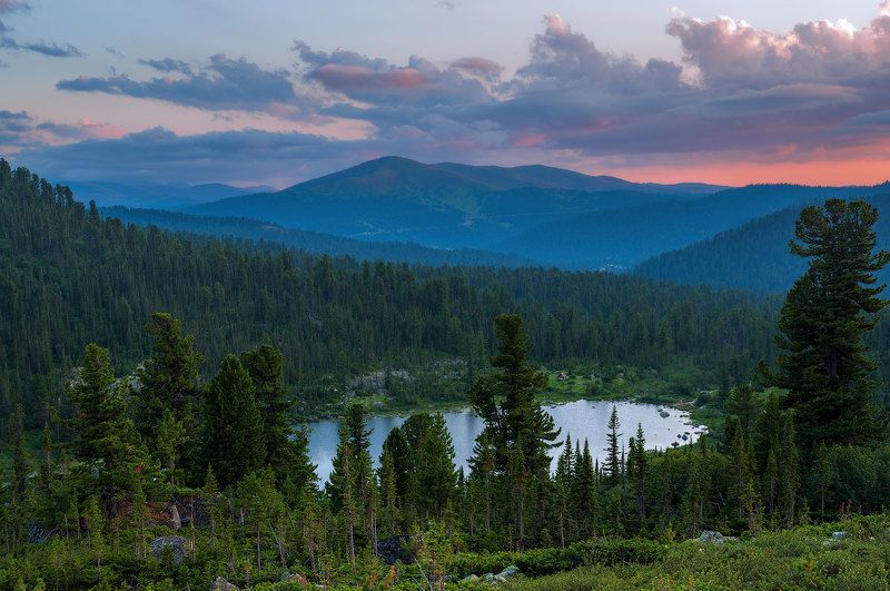 Озеро Радужное. Ергаки фото превью