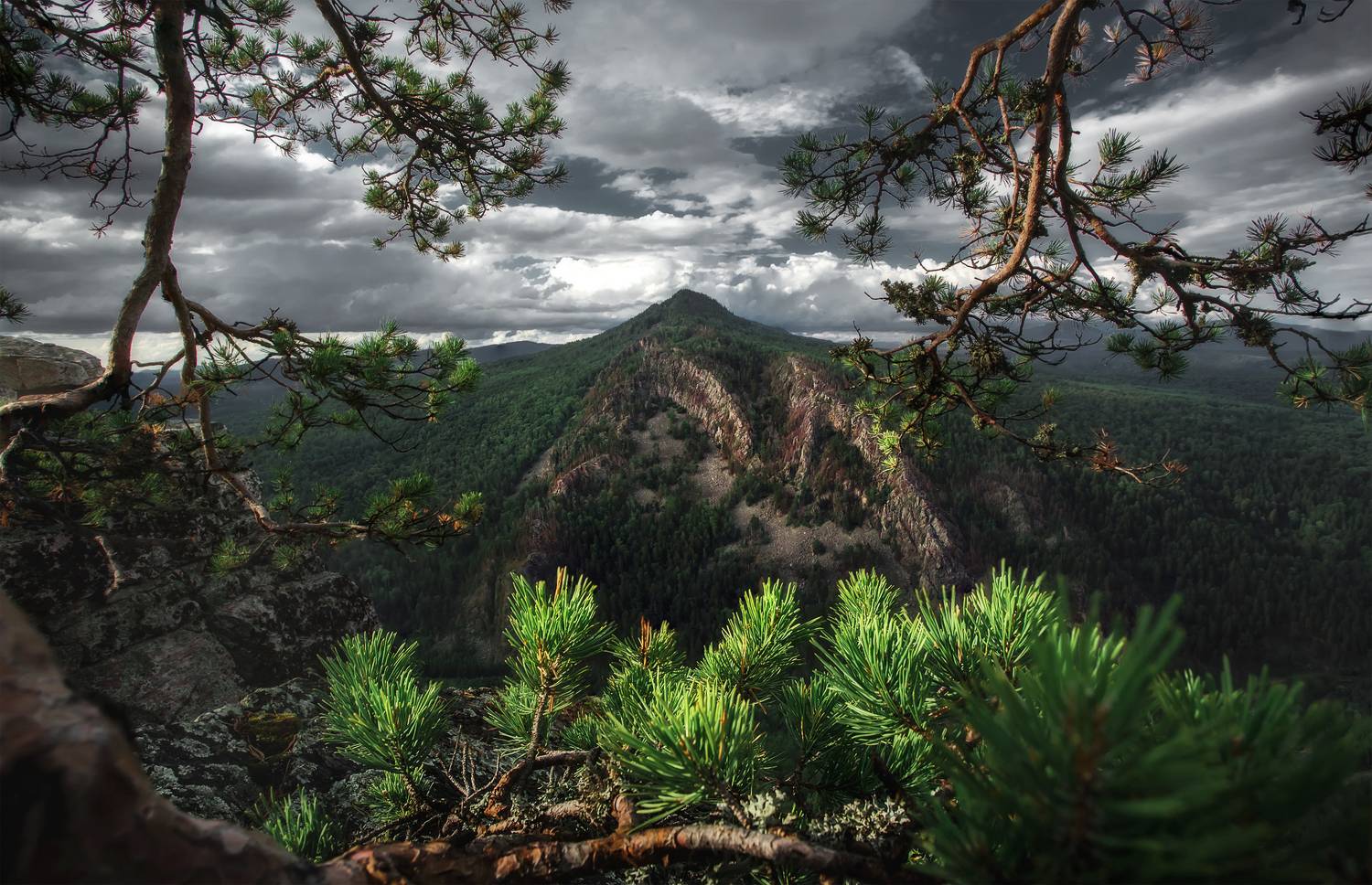 , Vyacheslav Lozhkin