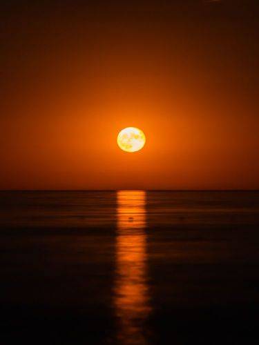 Восход луны