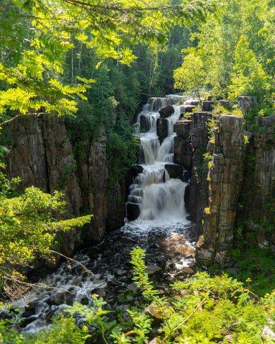 Уковский водопад и каньон реки Уда