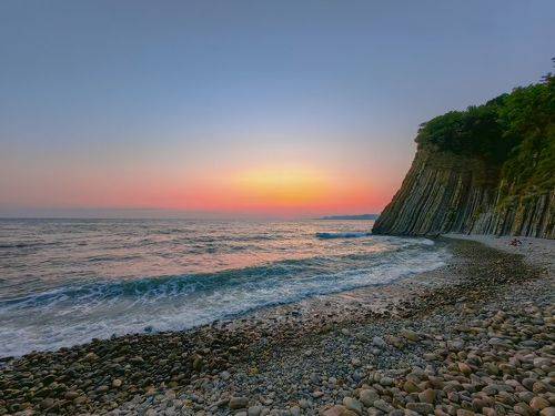 Не черное море.