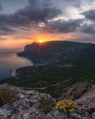 Закат в Ласпи