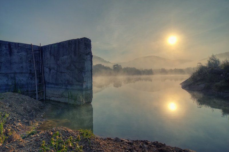 восход, солнце, туман Лестница фото превью