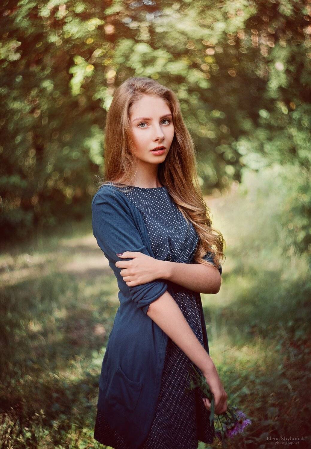 девушка, лето, чертополох, синий, портрет деушки, Шиленок Елена