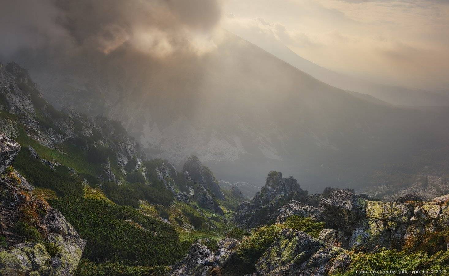 Ptgui, Sony 28 mm 2.0, Sony a7r, Высокие Татры, Горы, Камни, Панорама, Пейзаж, Предне-Солиско, Путешествие, Рассвет, Словакия, Фотография, Александр Науменко