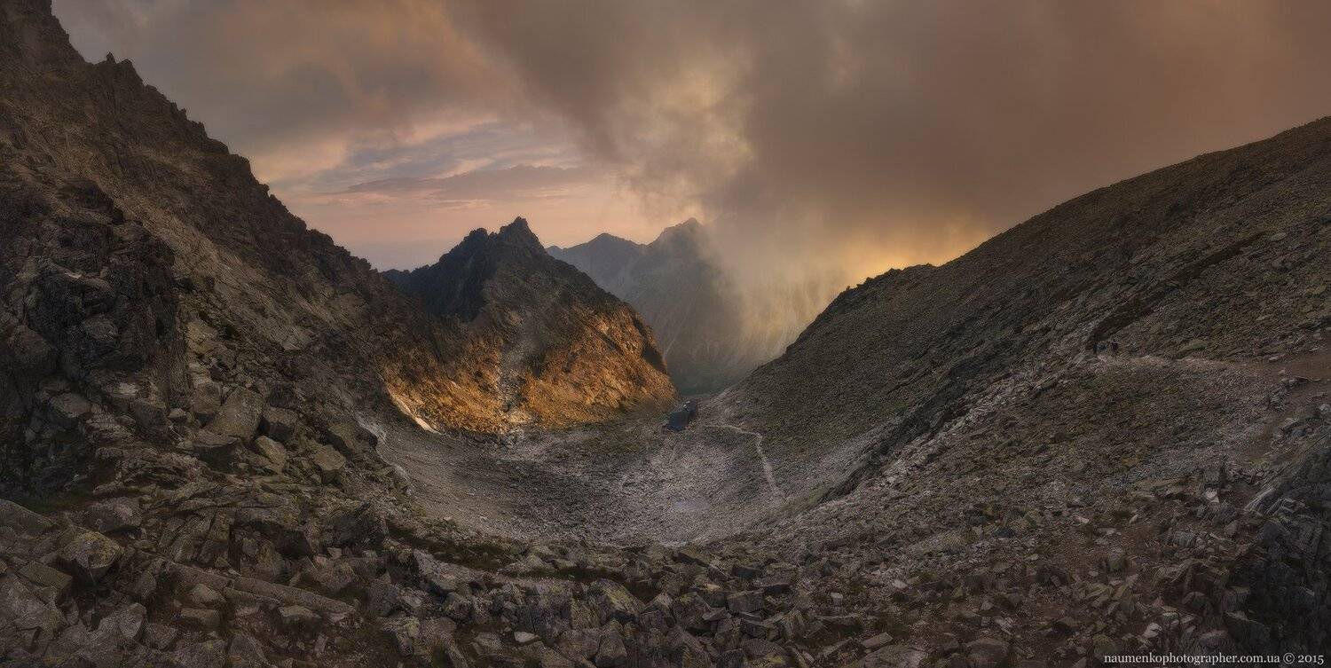 ightroom, naumenkophotographer, photoshop, ptgui, sony 28 mm 2.0, sony a7r, вага, высокие татры, рыси, словакия, горы, закат, камни, панорама, пейзаж, путешествие, седло, фотография, фотопоход, хата, Александр Науменко