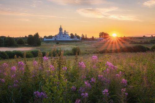 Монастырь на болоте