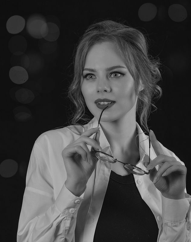 девушка. портрет. красота. глаза. Светлана фото превью