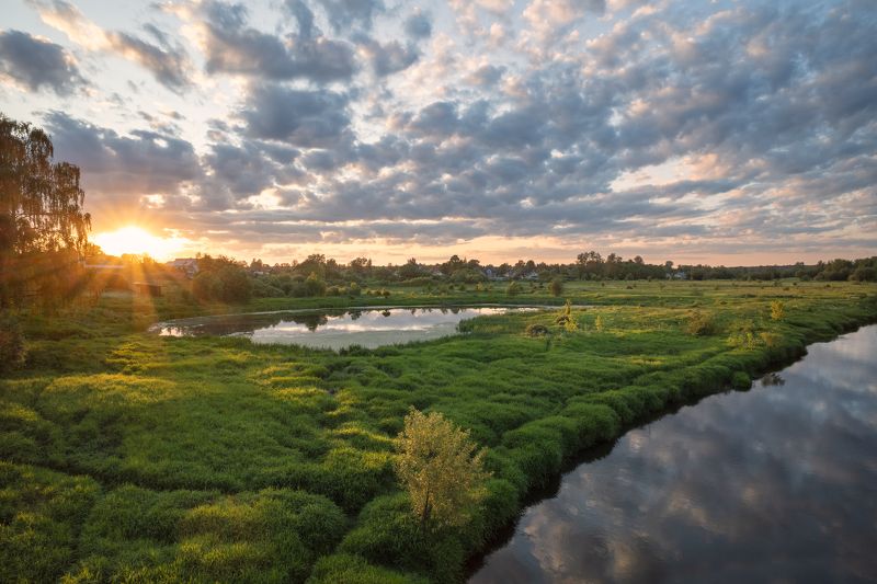 на закате фото превью