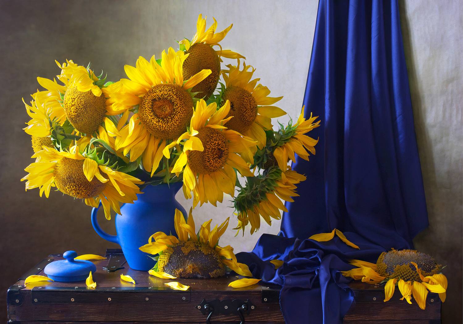миламиронова, фотонатюрморт, натюрморт, авторскаяработа, натюрмортсцветами, натюрмортсбукетом, подсолнух, лето, август, Миронова Мила