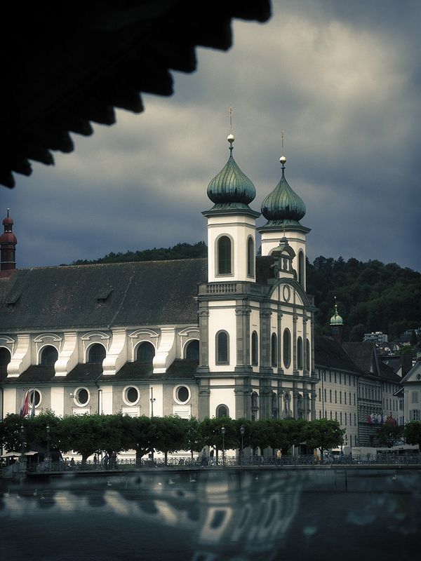 Люцерн фото превью