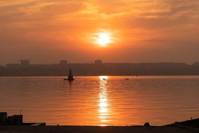 рассвет, восход, лето, утро, черное море, керченский пролив, советский объектив, юпитер 37а, керчь, крым, россия В ходе восхода мимоходом. фото превью