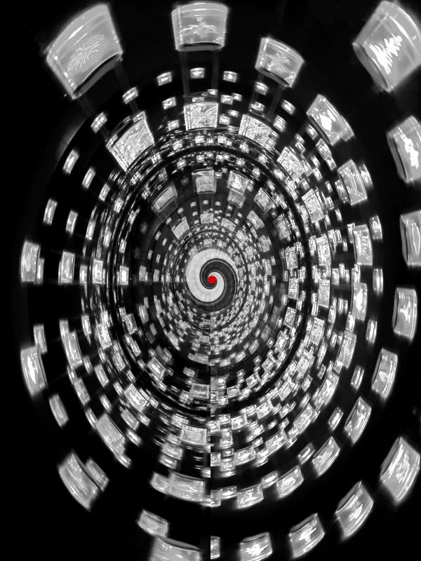 The Red Dot фото превью