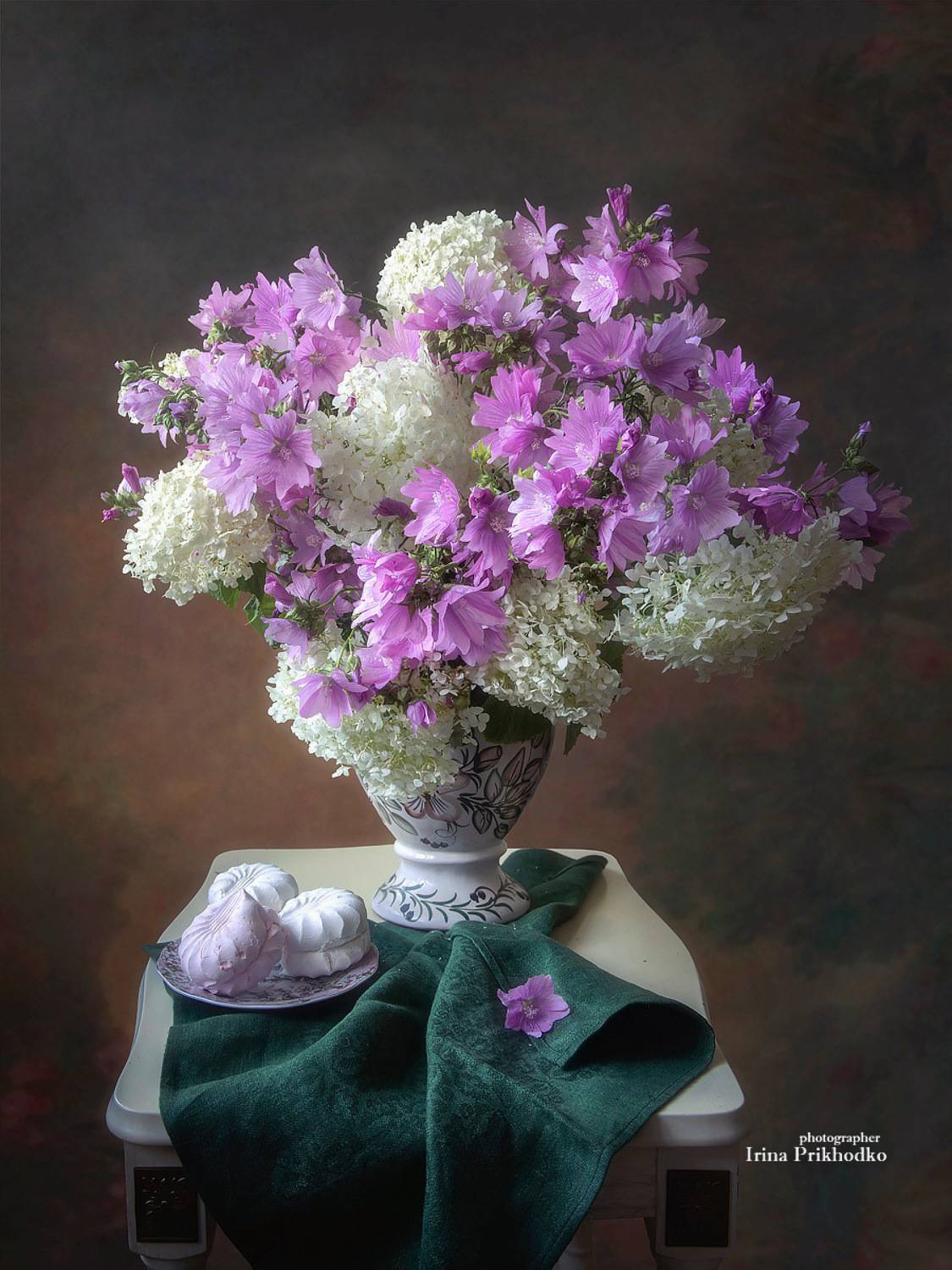 натюрморт, цветы, букеты, мальва, гортензия, зефир, Приходько Ирина