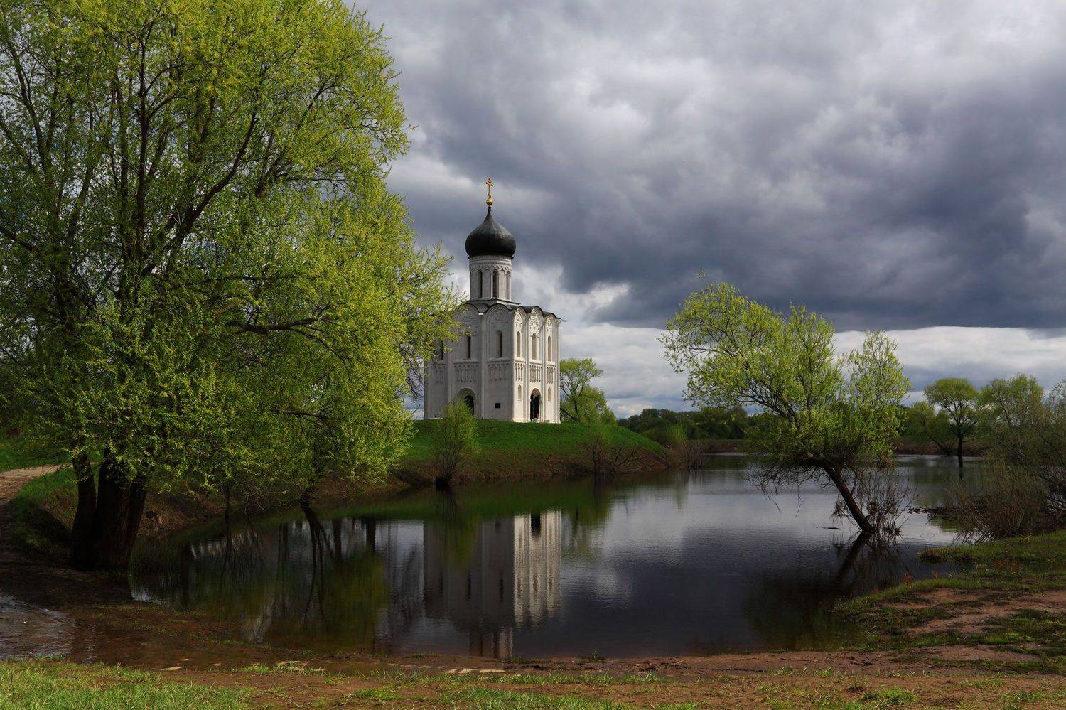 , Юрий Дёмин