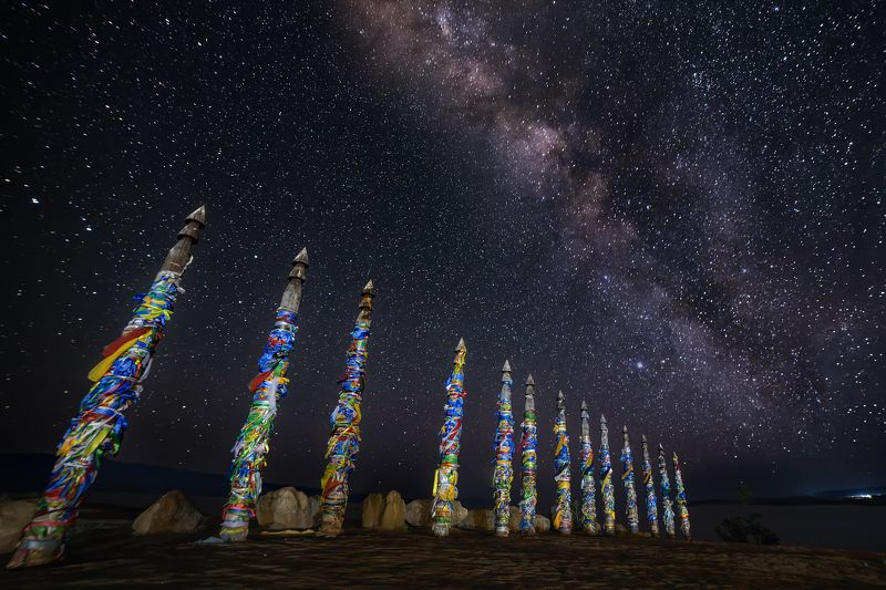 13 Столбов Сэргэ. о. Ольхон фото превью